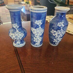 3 Mini Vases